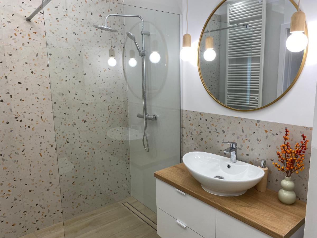 Metro Szwedzka Apartament Orange Varsovie Extérieur photo